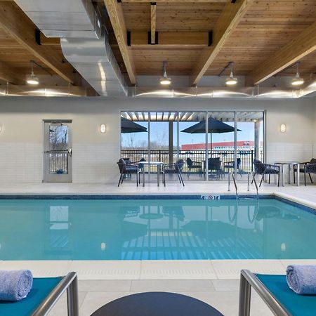 Towneplace Suites By Marriott Geneva At Spire Academy Eksteriør bilde
