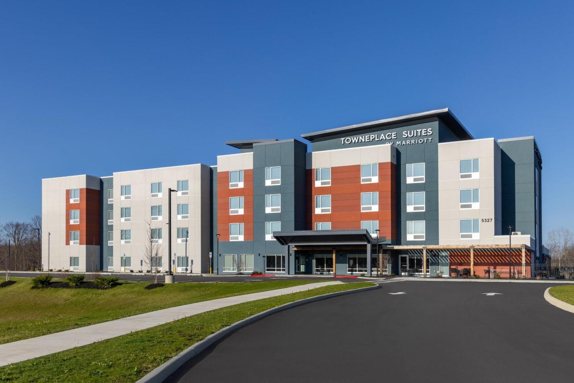 Towneplace Suites By Marriott Geneva At Spire Academy Eksteriør bilde