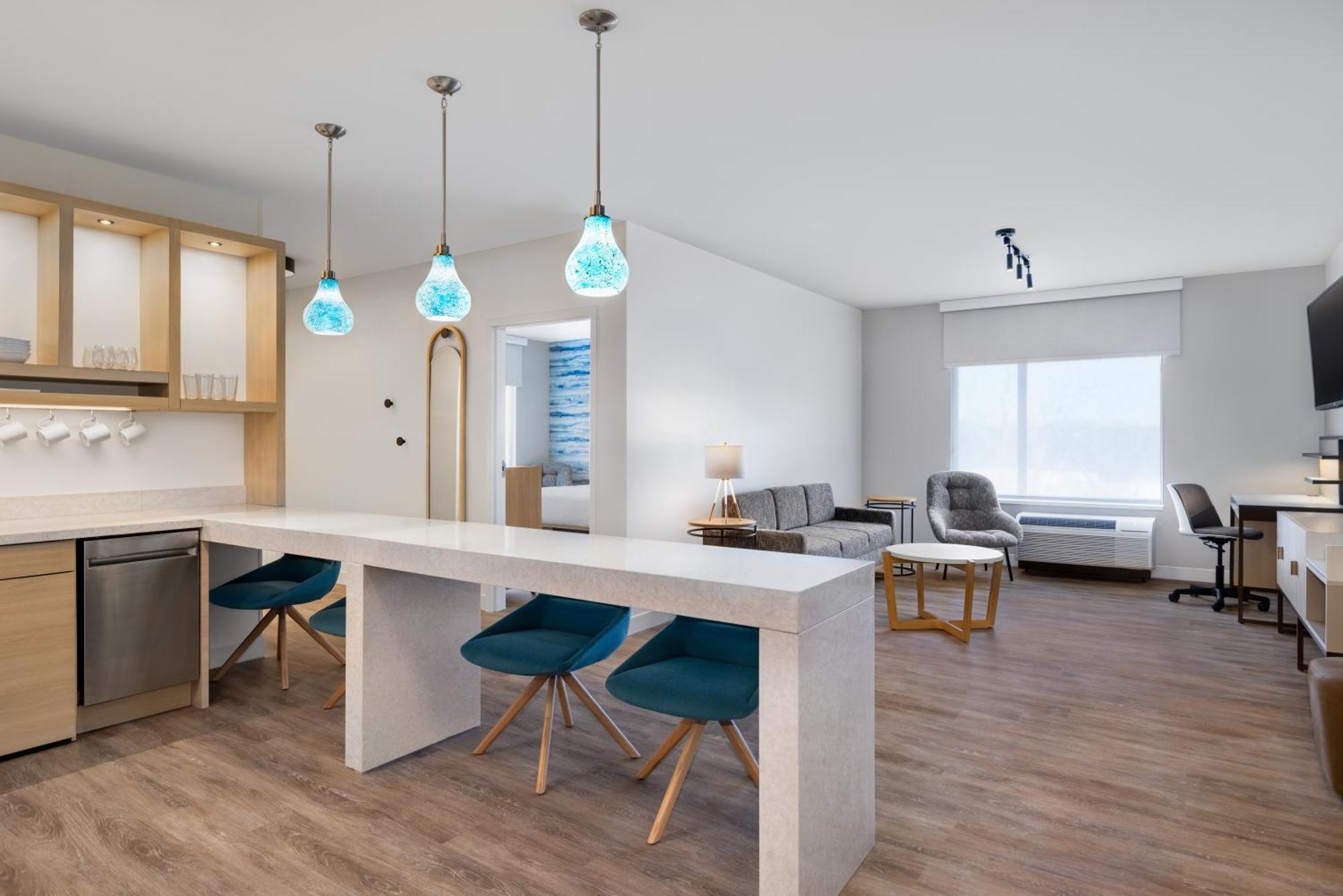 Towneplace Suites By Marriott Geneva At Spire Academy Eksteriør bilde